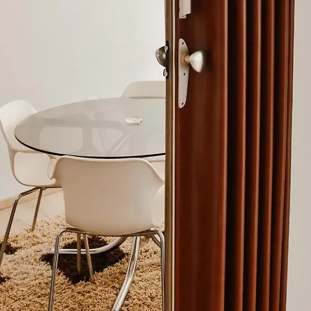 Eleven アパート クラリエボ